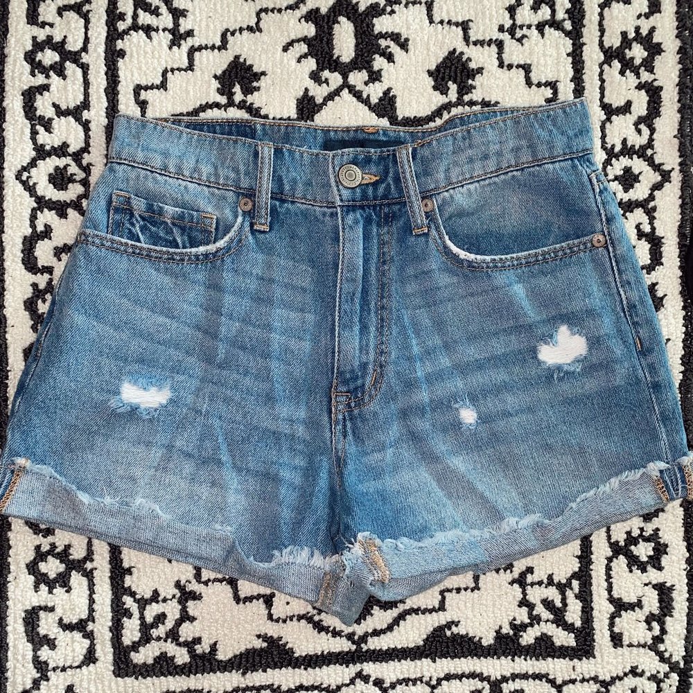 Aeropostale Denim High Rise Medium Wash Mom Shorts